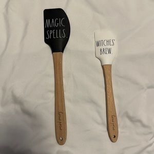 Rae Dunn spatulas